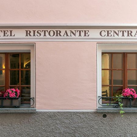 Hotel Centrale, Typically Swiss بوشيافو المظهر الخارجي الصورة