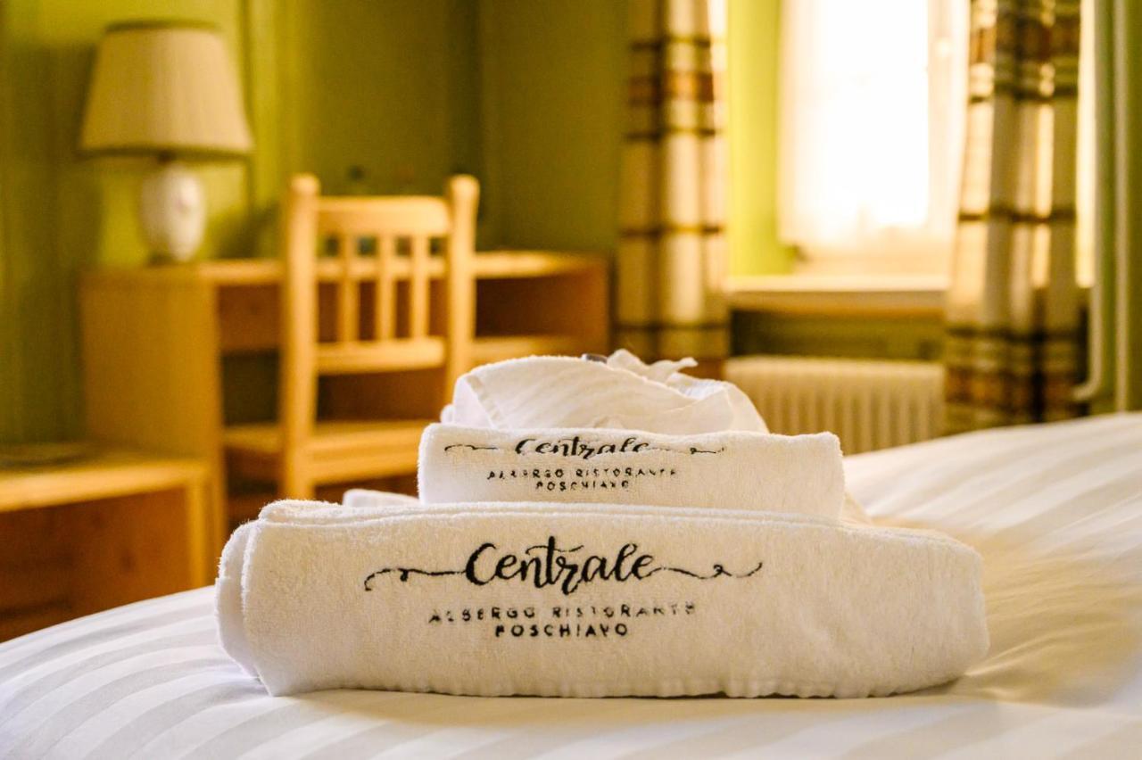 Hotel Centrale, Typically Swiss بوشيافو المظهر الخارجي الصورة